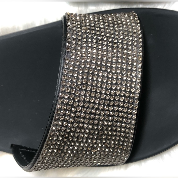 Fashion Nova Black Stone Slides. - Picture 3 of 8